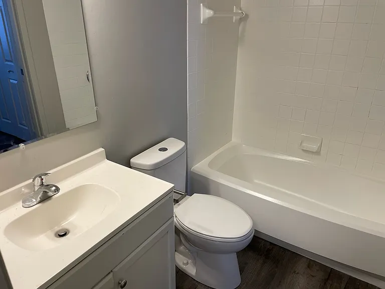 505 E Graham Pl #1 — Photo 11
