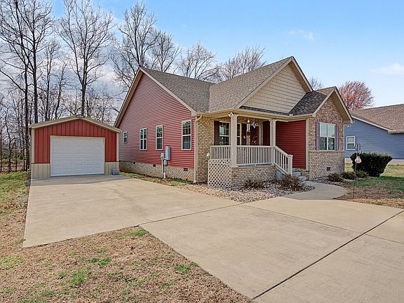 3rd image of 109 Tanesha Ct