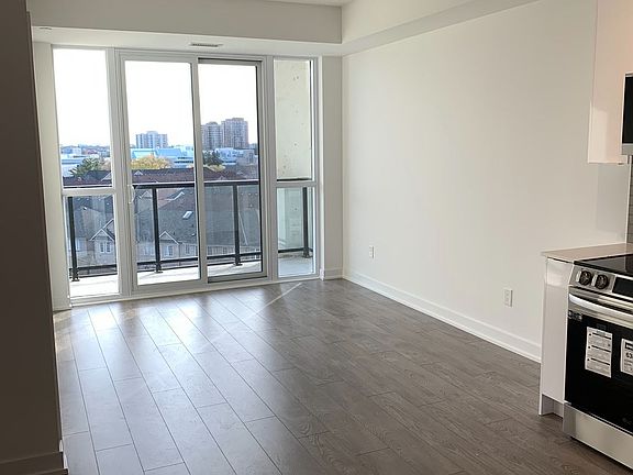 4th image of 225 Malta Ave #612