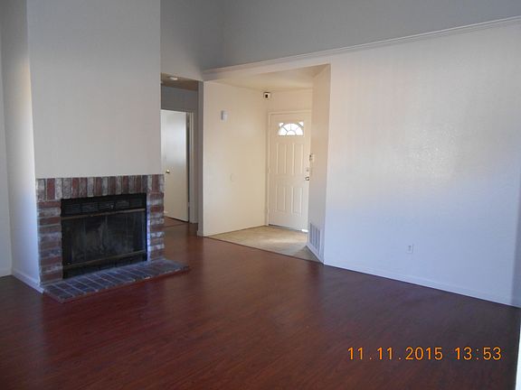 3rd image of 5842 Livingston Ct
