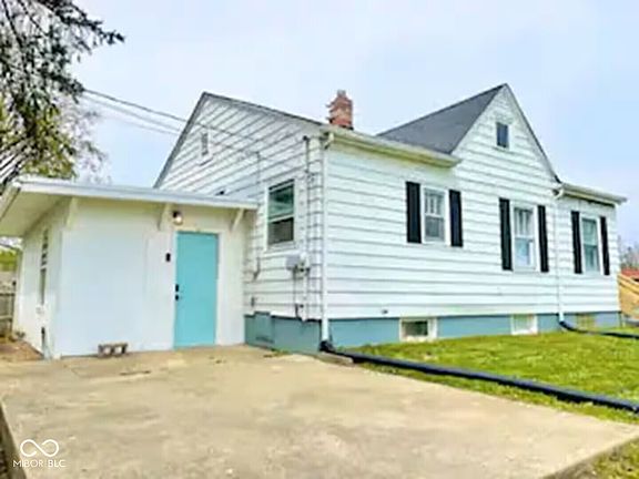 3rd image of 3360 Ransdell St