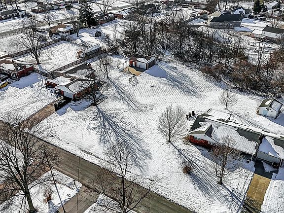 2nd image of 7503 Fruitwood Dr