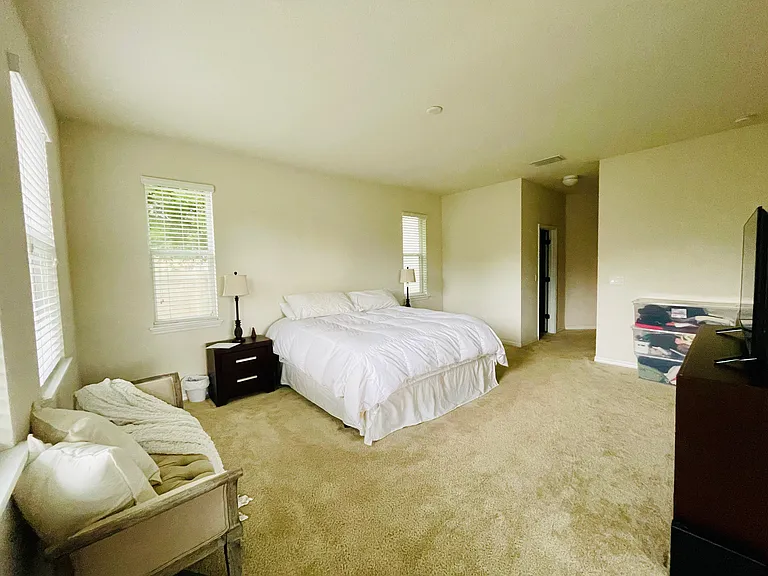 11233 Spring Point Cir — Photo 16