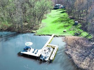 2820 Dock Side Rd, Lake Milton, OH 44429