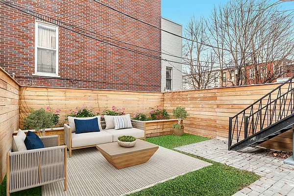 Rented by Brown Harris Stevens | media 17