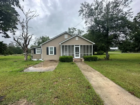 59 Trixie St, Ray City, GA 31645