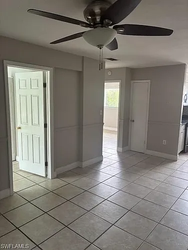 4923 Vincennes Ct Photo 1