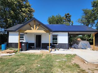 359 E Callis St, Colcord, OK 74338