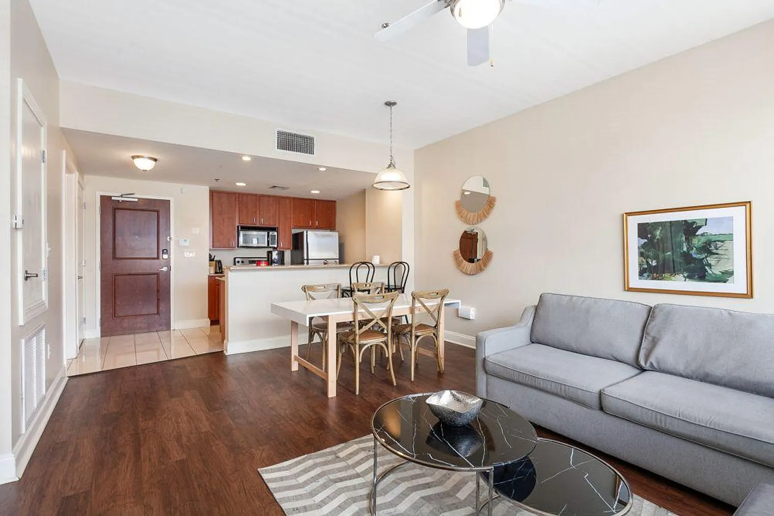 1 bed, 2.0 bath, 430 sqft, $4,231 — Photo 1
