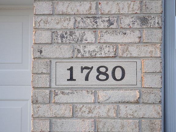 2nd image of 1780 Brookview Dr