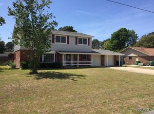 20 Maple Ave, Shalimar, FL 32579