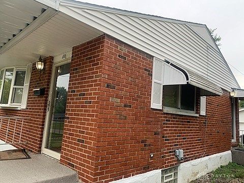 3rd image of 110 Stubbs Dr
