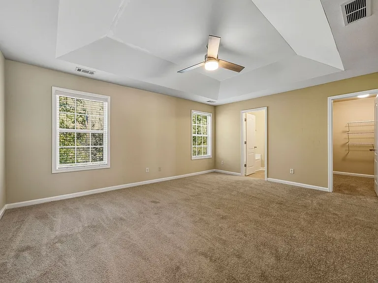 4750 Ferncrest Pl — Photo 12
