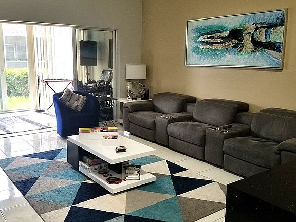 Spacious Living Room