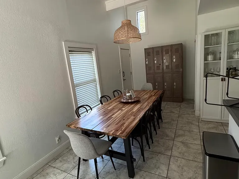 1113 Cheatham St — Photo 9