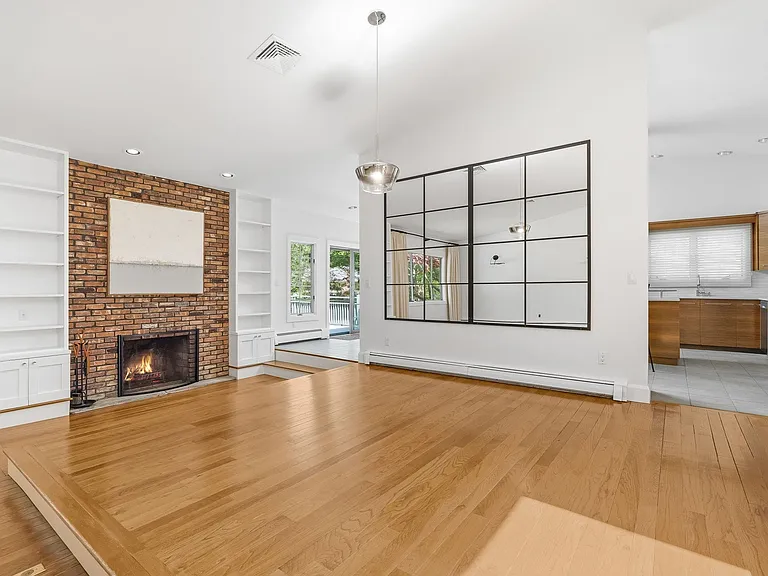 12 Wyeth Ct — Photo 7
