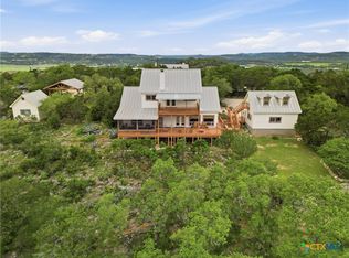 2522 Summit Dr, New Braunfels, TX 78132