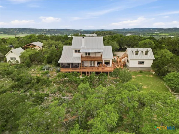 2522 Summit Dr, New Braunfels, TX 78132
