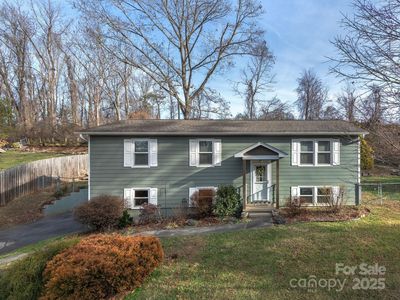 10 Village Park Dr, Weaverville, NC, 28787