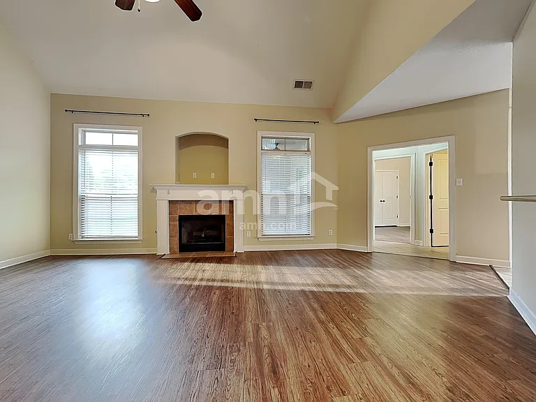 10383 Old Brownsville Rd — Photo 6