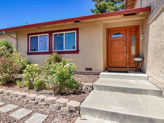 3rd image of 6127 Heathercreek Way