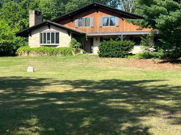 11108 N 525 E, Demotte, IN 46310