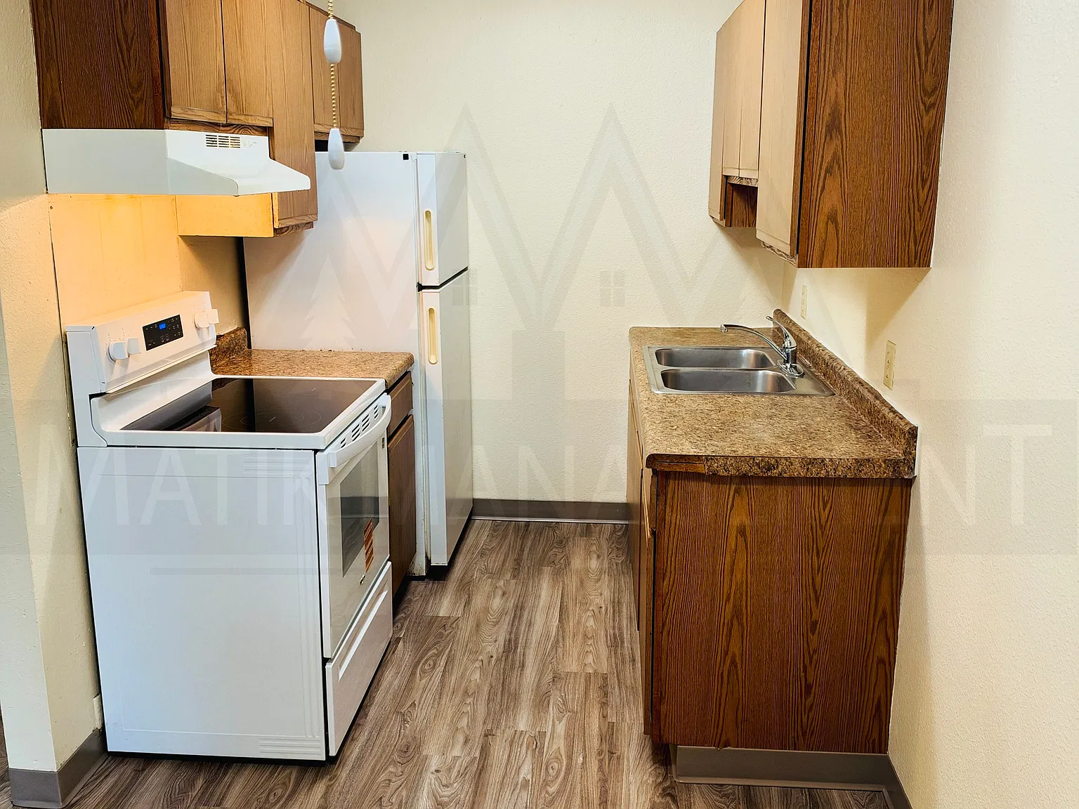 3 bed, $1,160 — Photo 3