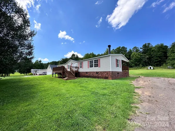 3521 New Potato Dr, Kannapolis, NC 28083