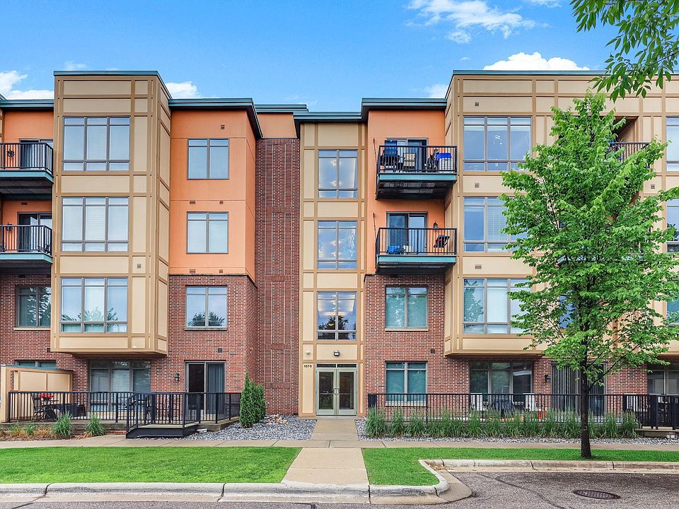 1st image of 1070 Grandview Ct NE APT 411