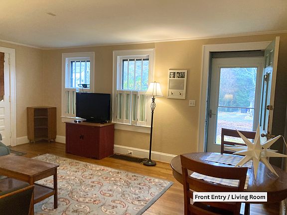 2nd image of 320 Keating Dr