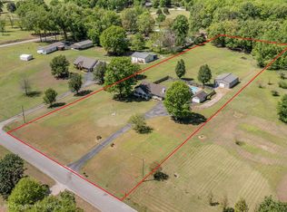 600 Poole Rd, Moscow, TN 38057