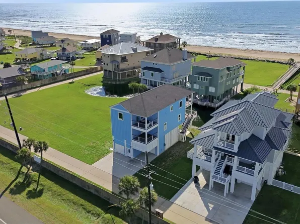18 Blue Heron Dr, Jamaica Beach, TX 77554