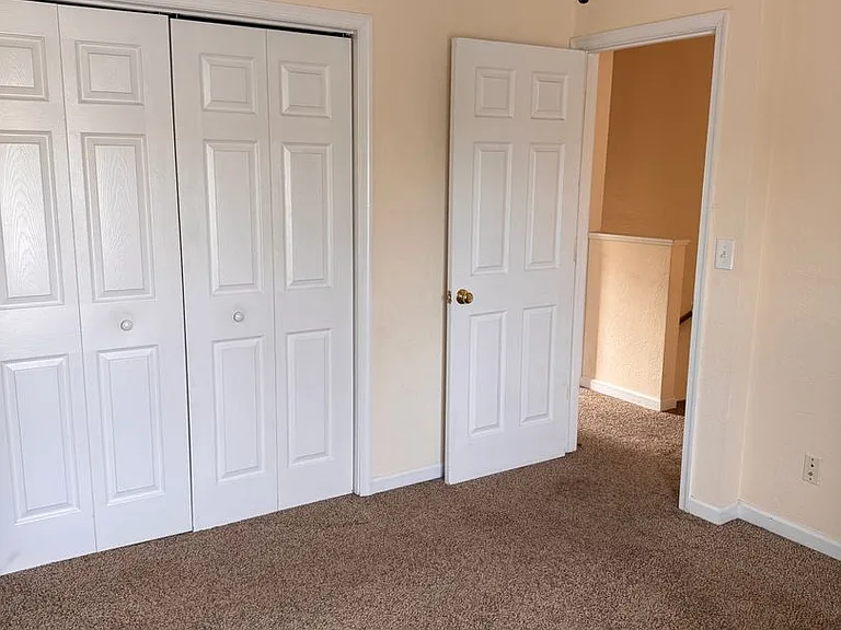 1476 Tenbury Dr — Photo 15