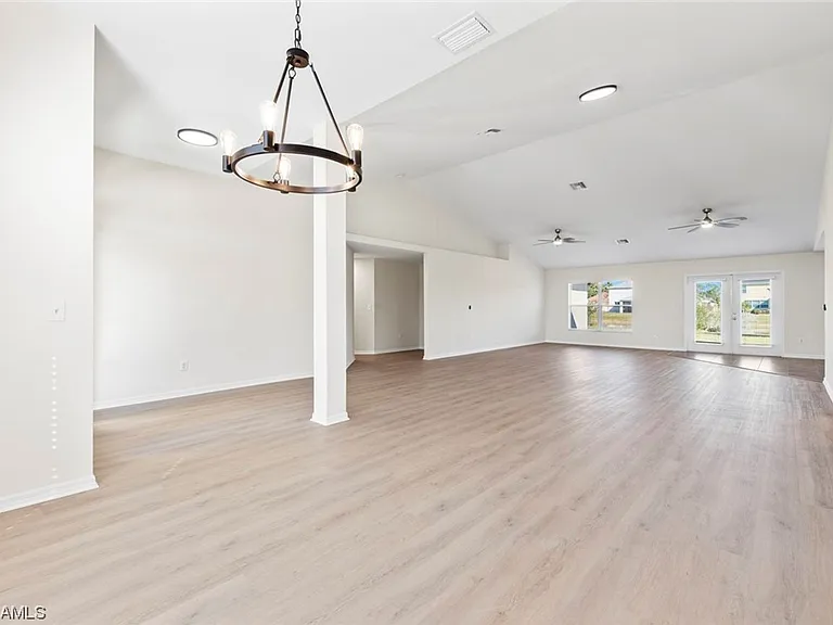 18251 Beauty Berry Ct — Photo 26