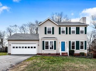 10704 Live Oak Ct, Fredericksburg, VA 22407