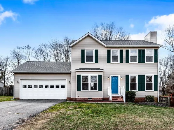 10704 Live Oak Ct, Fredericksburg, VA 22407