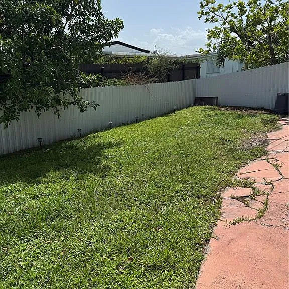 8240 NW 181st St — Photo 21