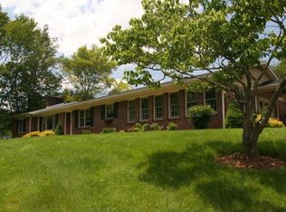 1735 Old Us Highway 421, Vilas, NC 28692