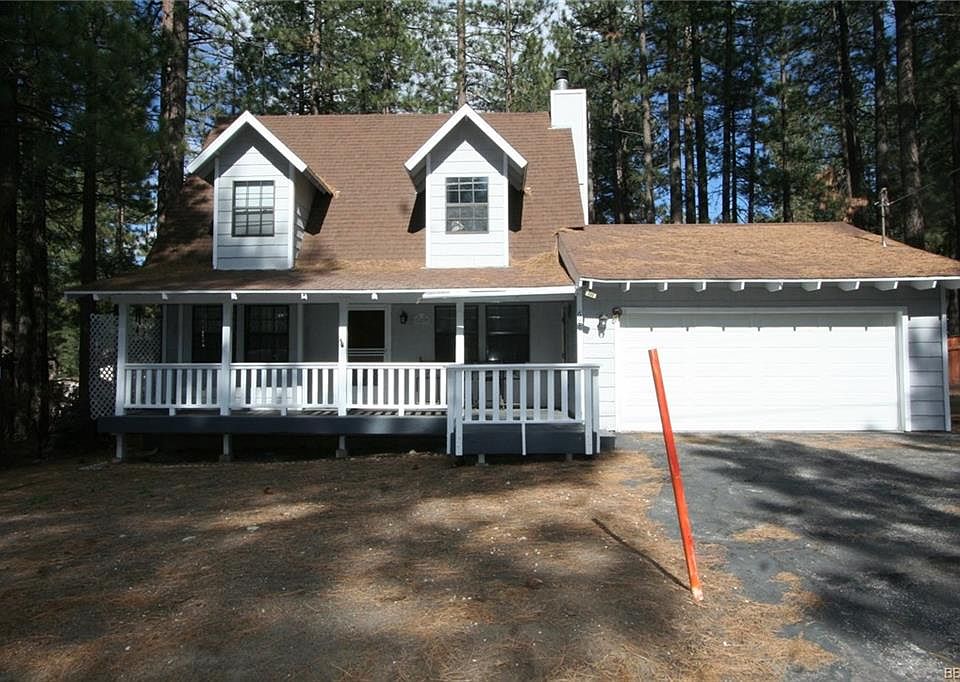 1st image of 689 Golden West Dr