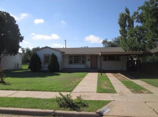 1911 42nd St, Lubbock, TX 79412