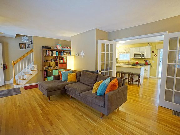 5th image of 3 W Pine St APT 20