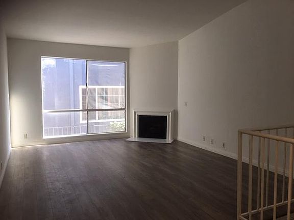 4th image of 450 N Van Ness Ave APT 115