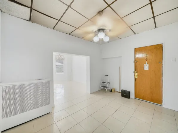 222 47th Street image 23 of 25