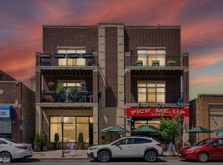 4880 N Clark St APT 2D, Chicago, IL