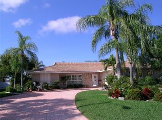 5451 Pilots Pl, New Port Richey, FL 34652