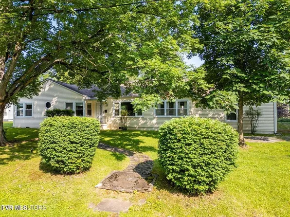 314 Canterbury Dr, Knoxville, TN 37920