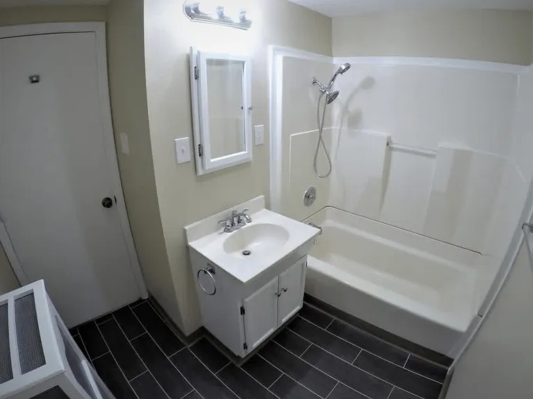 116 N Main St #116B — Photo 6