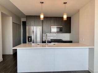 816 W Agatite Ave #614, Chicago, IL 60640