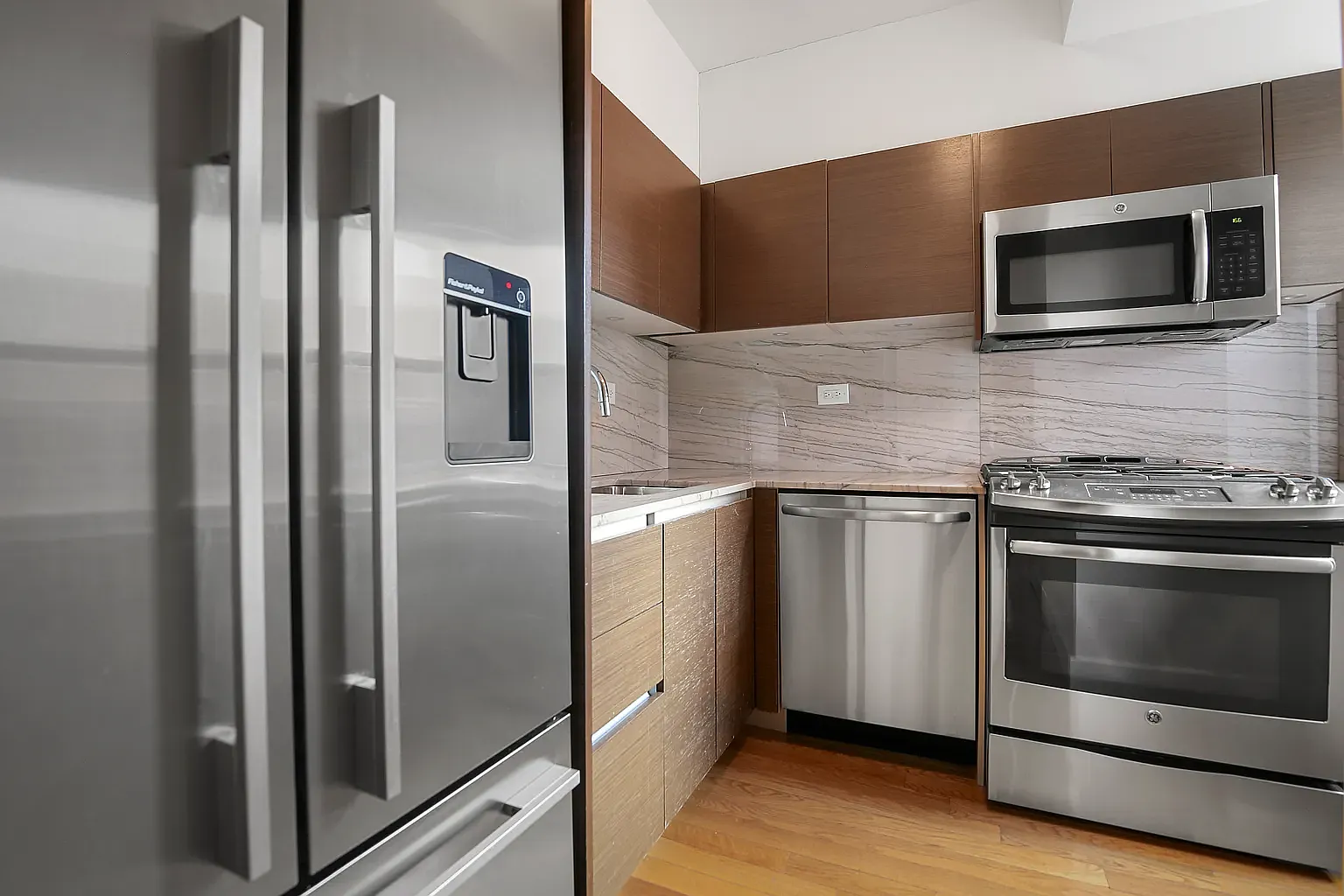 41 Park Avenue — Photo 4