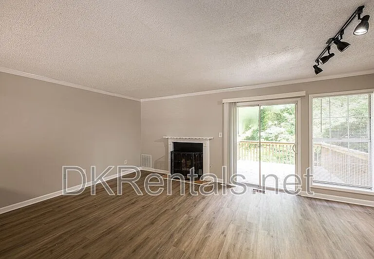 3538 Kennesaw Station Dr NW — Photo 8
